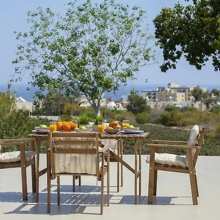 Monte Elias Suite بروتاراس