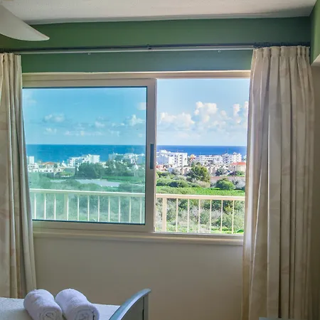 Monte Elias Suite Villa