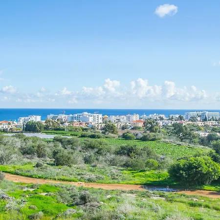 Monte Elias Suite Protaras